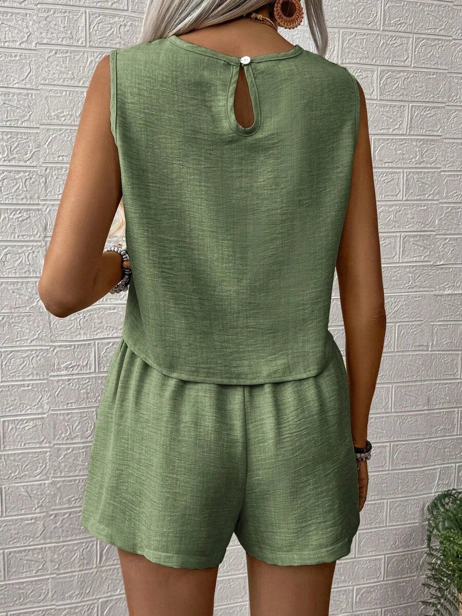 Noel - Relaxed Button Tank Top & Shorts Two-Piece Set