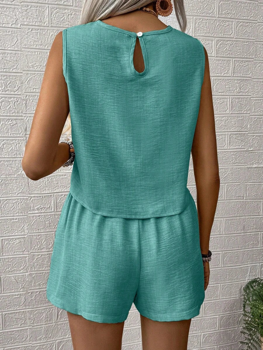 Noel - Relaxed Button Tank Top & Shorts Two-Piece Set