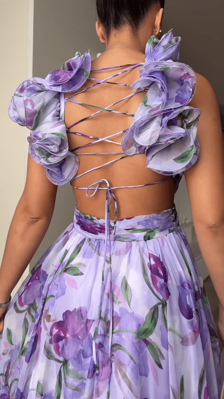 Sofia - Alluring Backless Maxi Dress