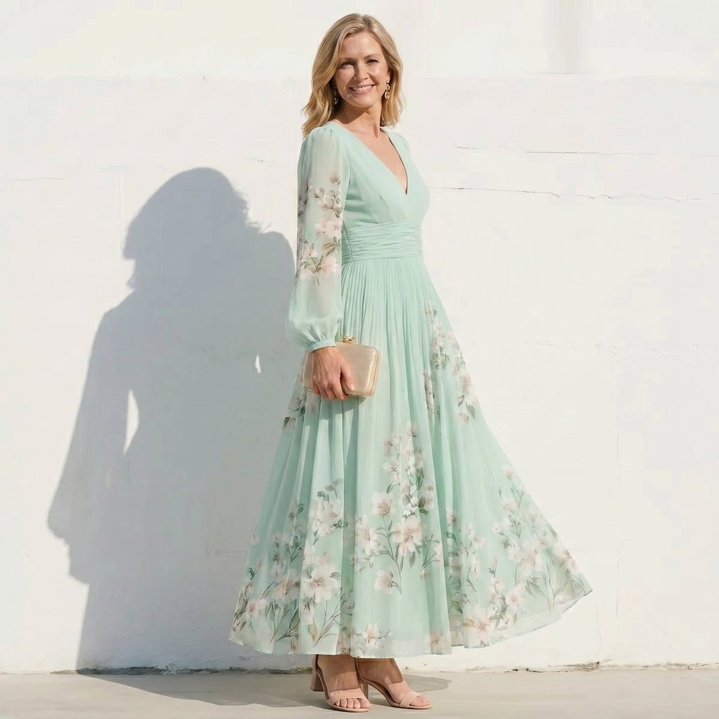 Clara - Elegant Floral Dress