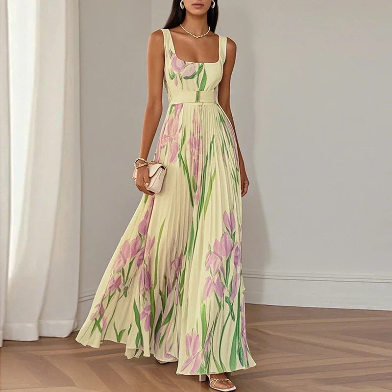 Apple - Floral Print Pleated Maxi Dress