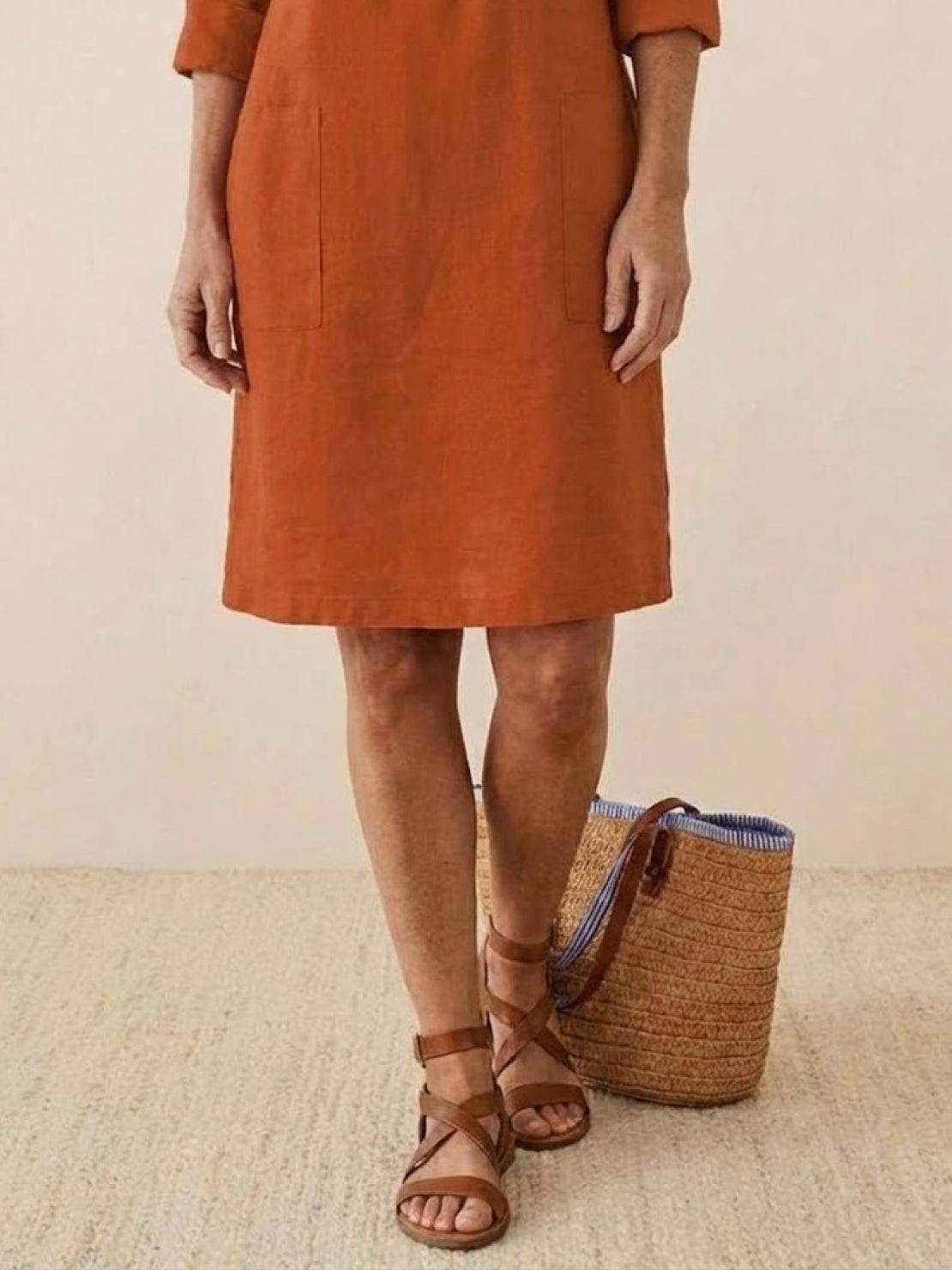 Erika - Round Neck Long Sleeve Everyday Dress