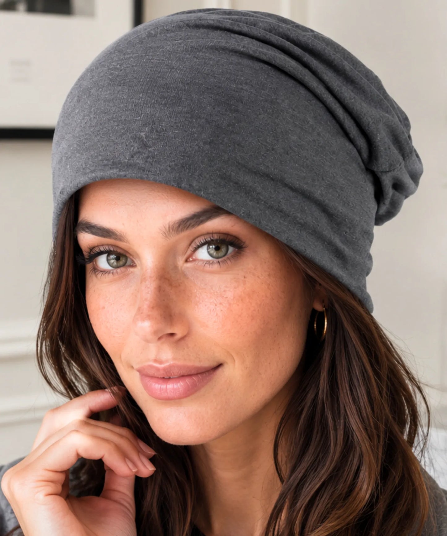 Luna - Elastic Oversized Women's Beanie
