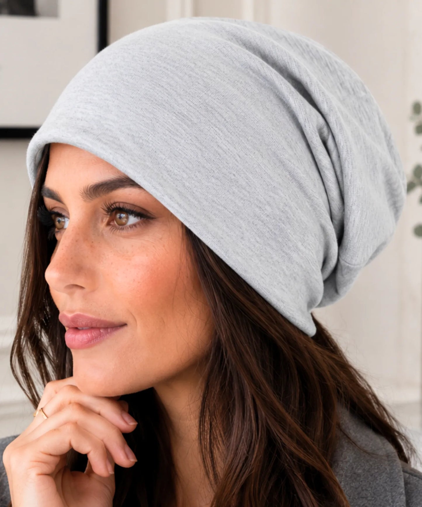 Luna - Elastic Oversized Women's Beanie