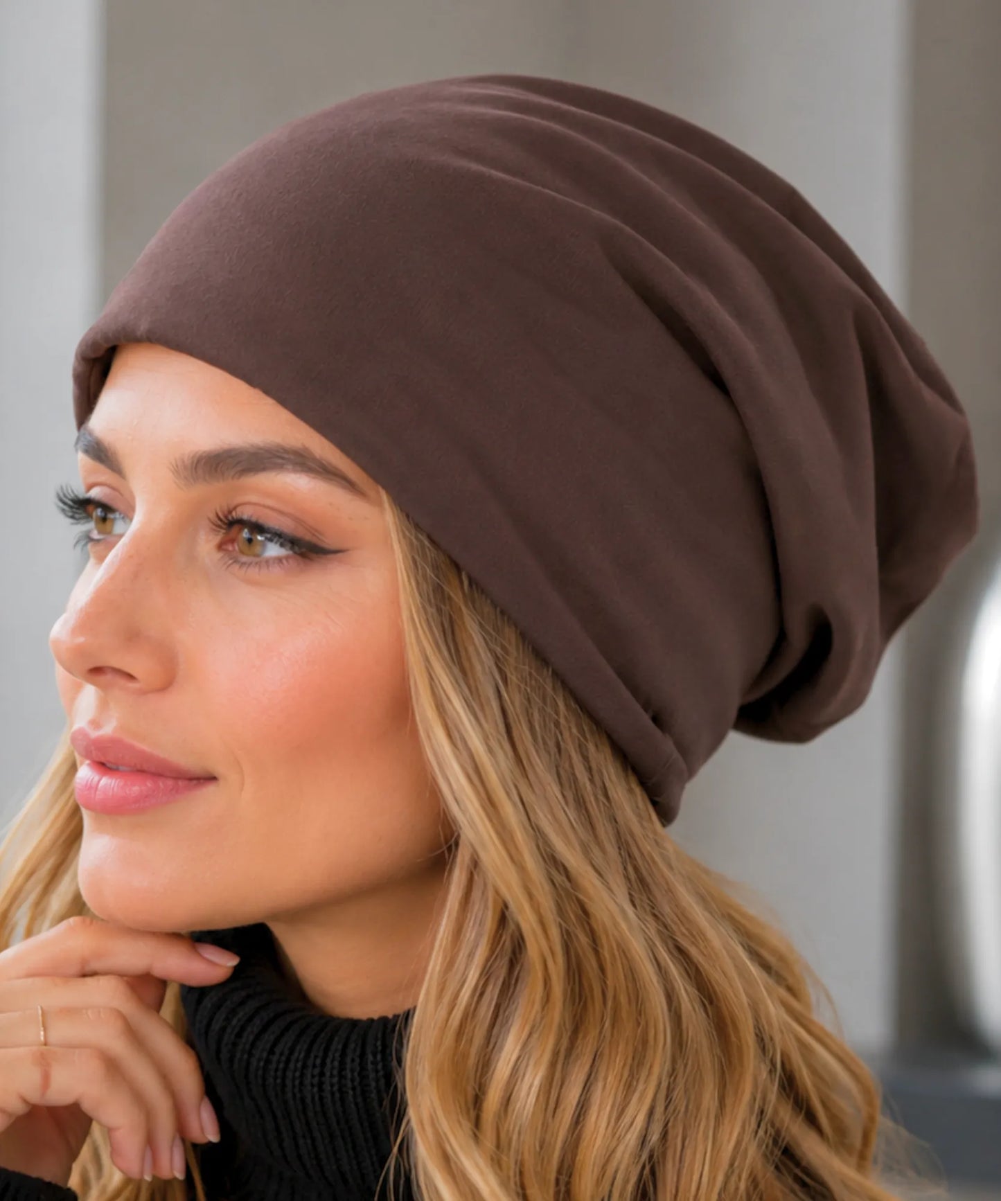 Luna - Elastic Oversized Women's Beanie